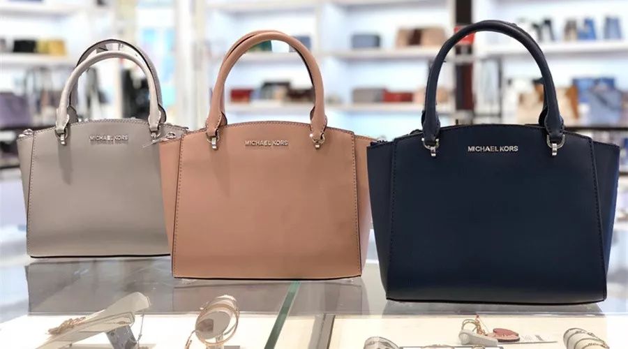 小CK包包99元/Coach3.5折起/更有戴森卷发棒免费送！下沙奥特莱斯轻奢美人纪就要购美丽！