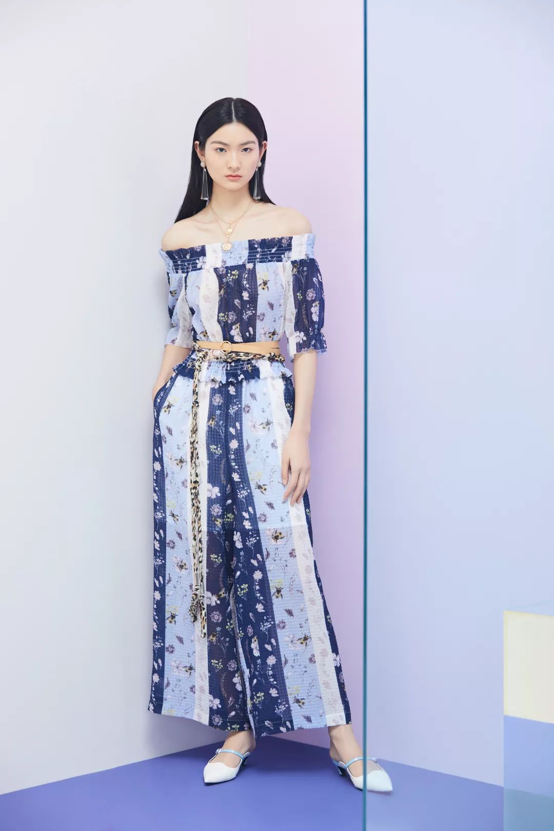 一分钟视界|奇遇“色光治疗法”，让DESIGNICE灵动你的夏天