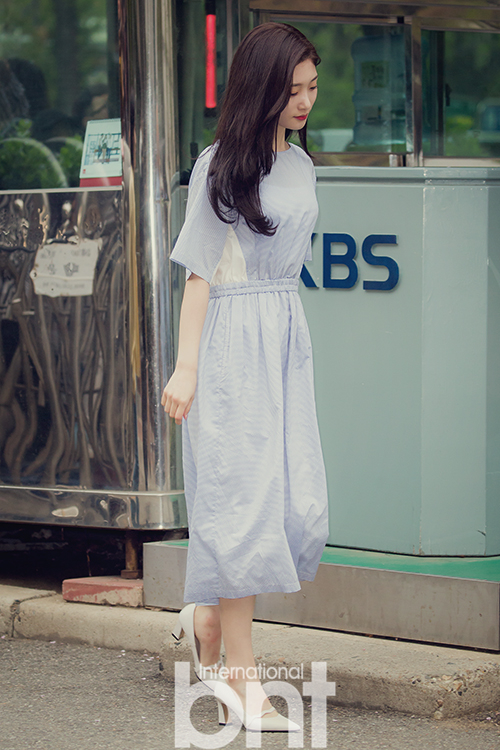 郑采妍woo完全版,nancy甜美造型盘点