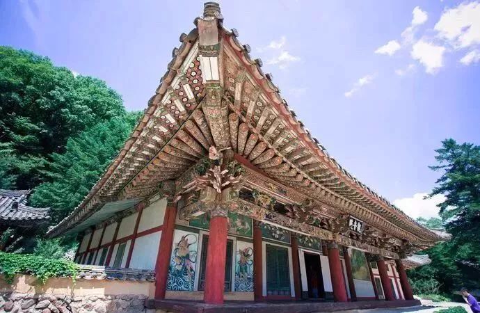 能坐火车出国去哪些国家旅游,出国坐火车必去的五个地方