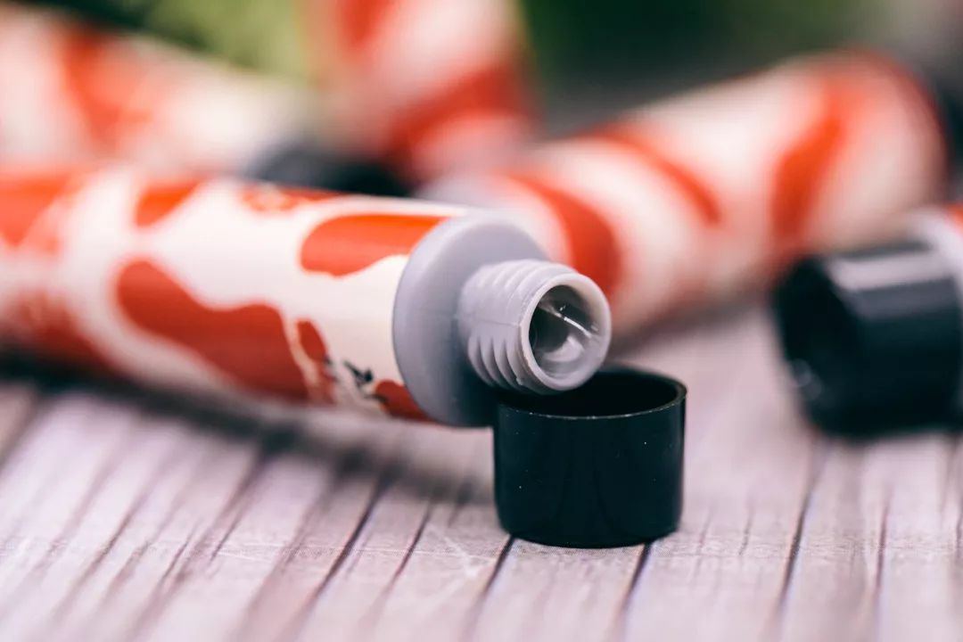 秋冬泡脚加点它,天冷了用这种方法泡脚更有益健康