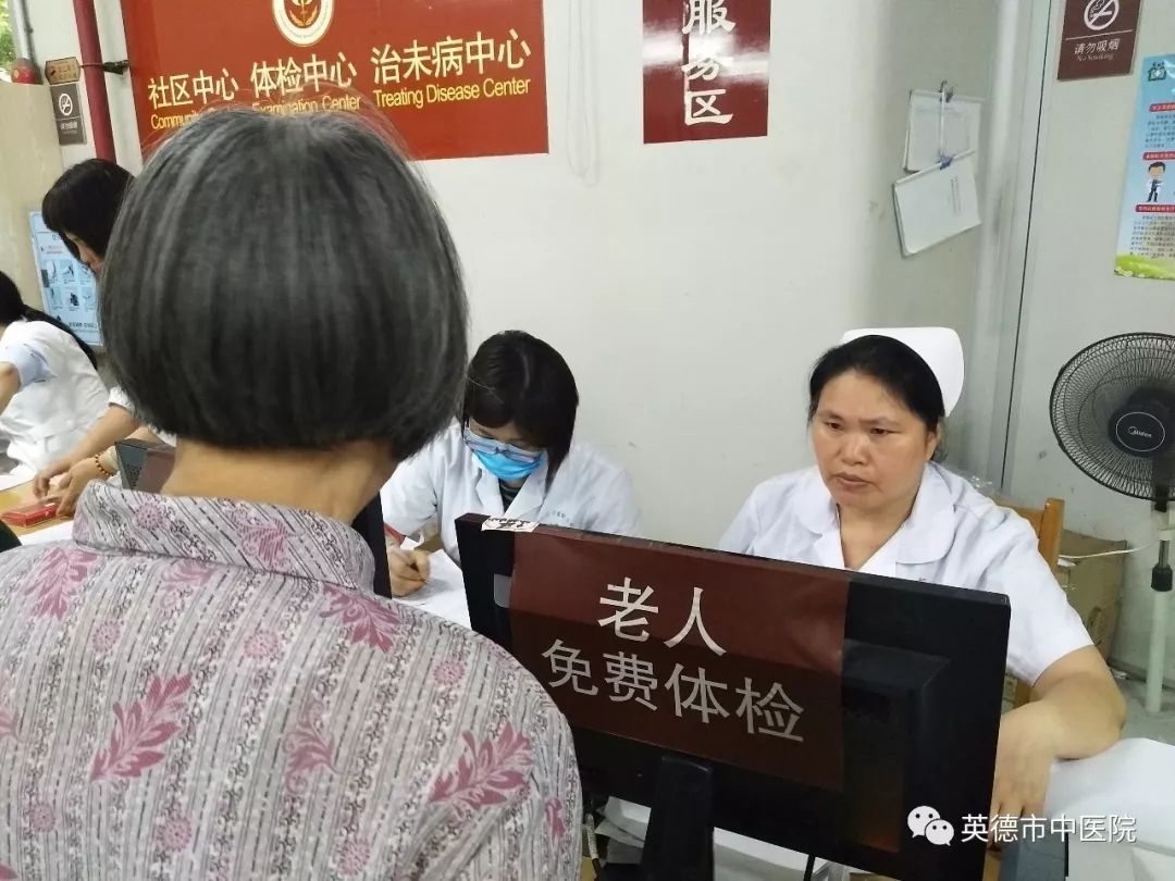 20年来坚守护理一线,十七年护理生涯前路漫漫勇往直前