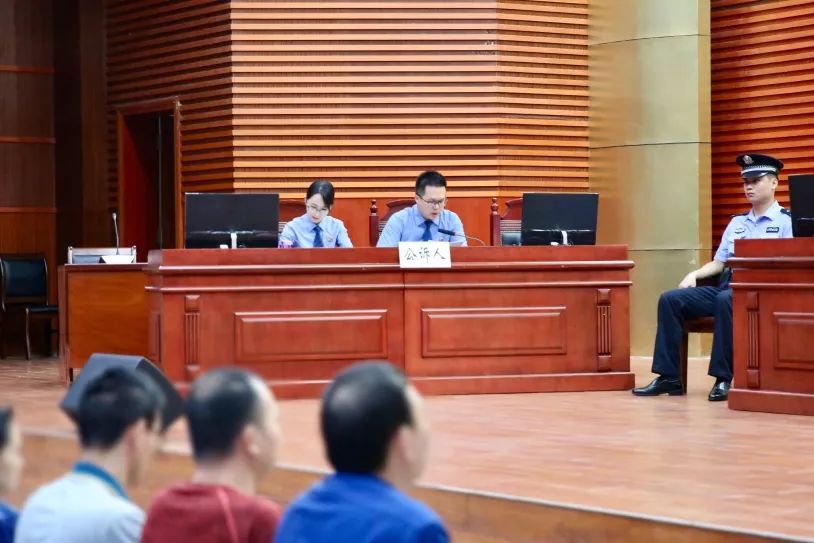 云联惠案黄某庭审直播,云联惠案件有多少人被判刑