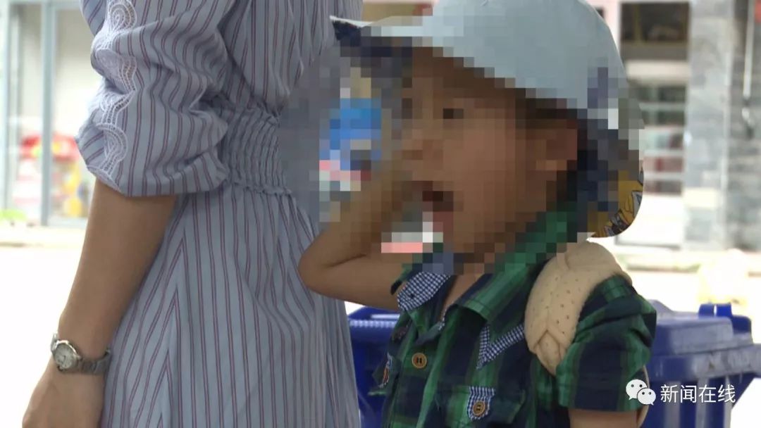 五岁男童在幼儿园骨折，三天后才被家长发现，孩子：被老师扯去罚站撞上墙壁