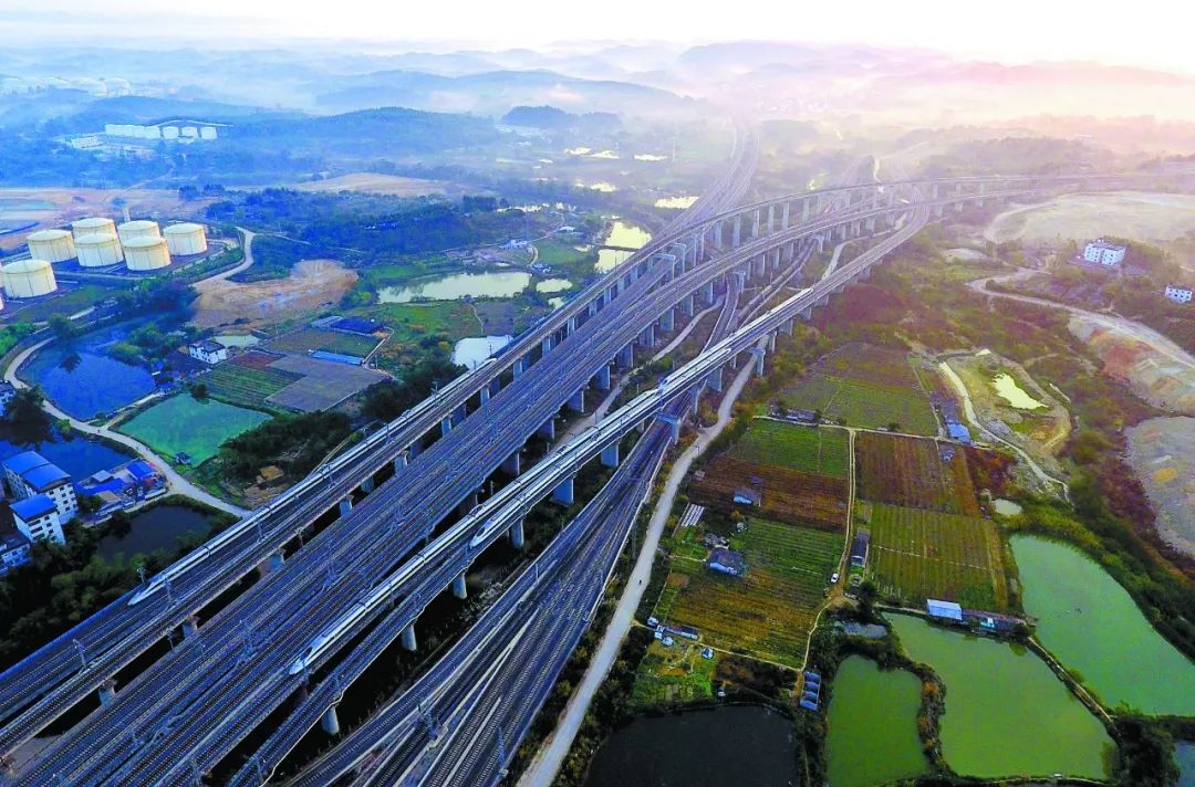 南宁高铁能够刷二维码进站嘛,广西刷码进高铁站