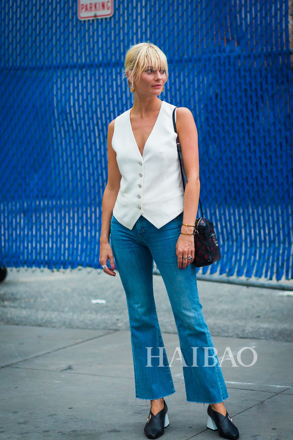 时尚圈在特殊时期又玩出了新花样,时尚圈为什么有奇葩单品