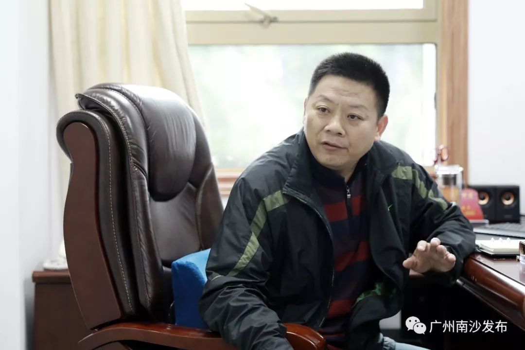 榛斿崡鑴辫传鏀诲潥涔℃潙鎸叴,鑱氱劍榛斿崡鑴辫传鏀诲潥