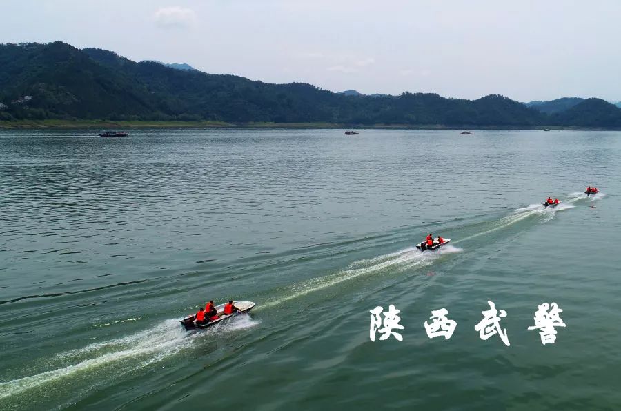 水上精兵训练方法视频,水上尖兵完全版