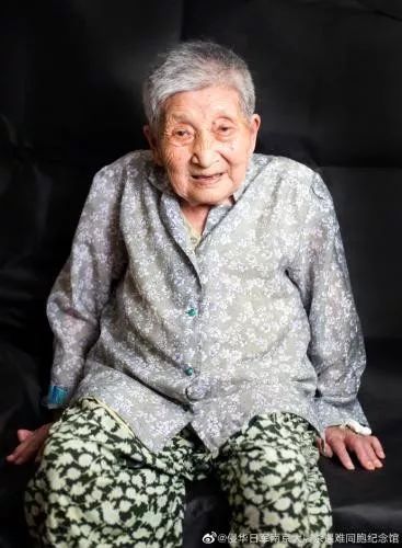 每天3分钟尽览天下事（河南3岁女童不慎掉入下水道被水冲走/郑州“小升初”民办初中和跨区今天开始报名）