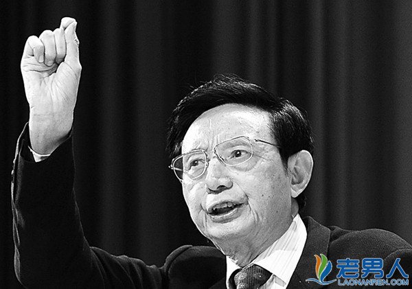 力帆摩托创始人尹明善简历,力帆汽车创始人尹明善的简历