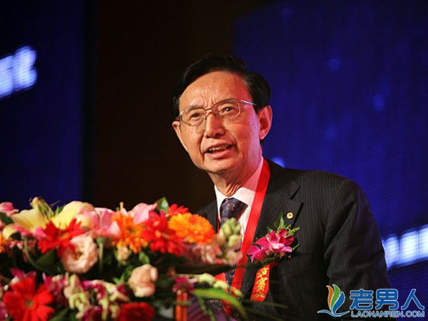 力帆摩托创始人尹明善简历,力帆汽车创始人尹明善的简历