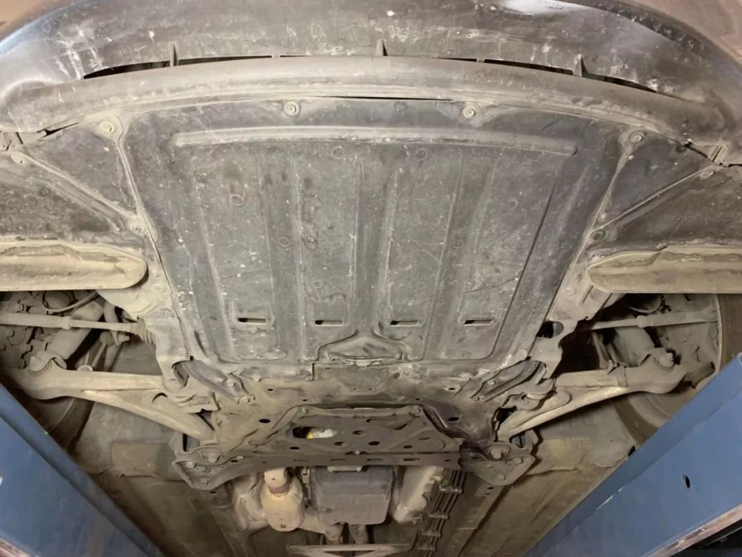 这台进口敞篷小跑车，两个滤芯竟然只要42块钱？