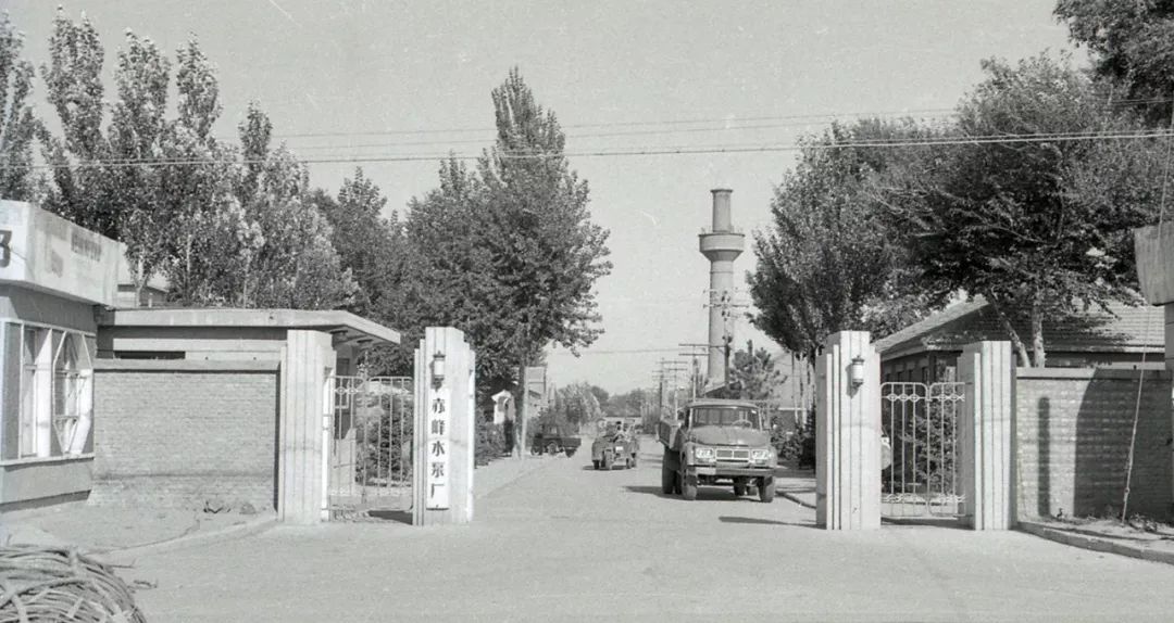 曾经辉煌的工厂现在还有吗,探秘曾经辉煌的工厂