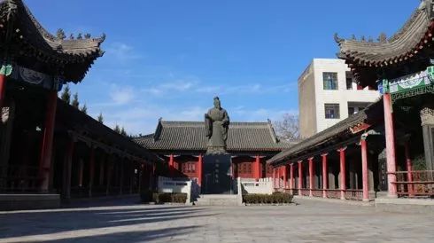 拜谒张载祠,观张载祠有感