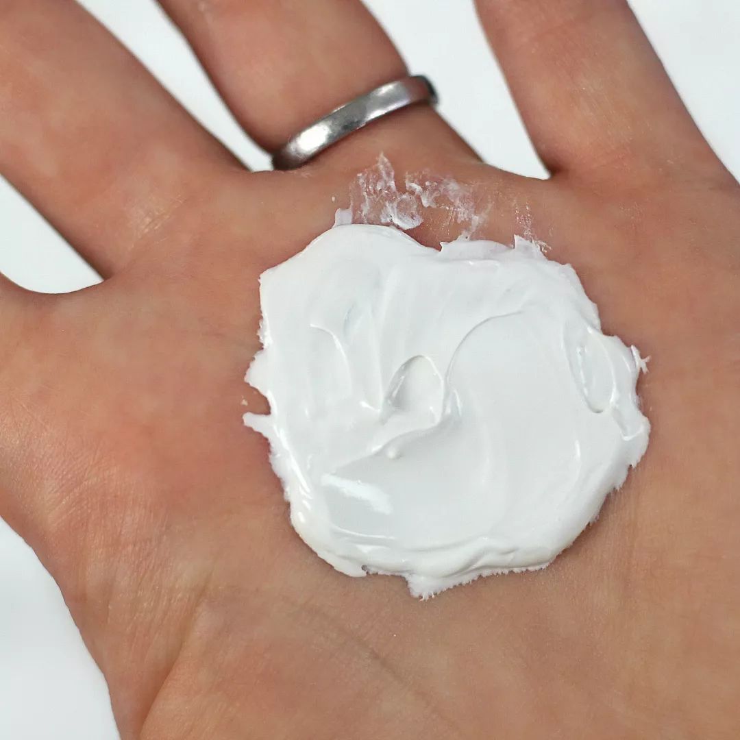 皮肤粗糙暗沉毛孔粗要做什么医美,真正改变毛孔的医美