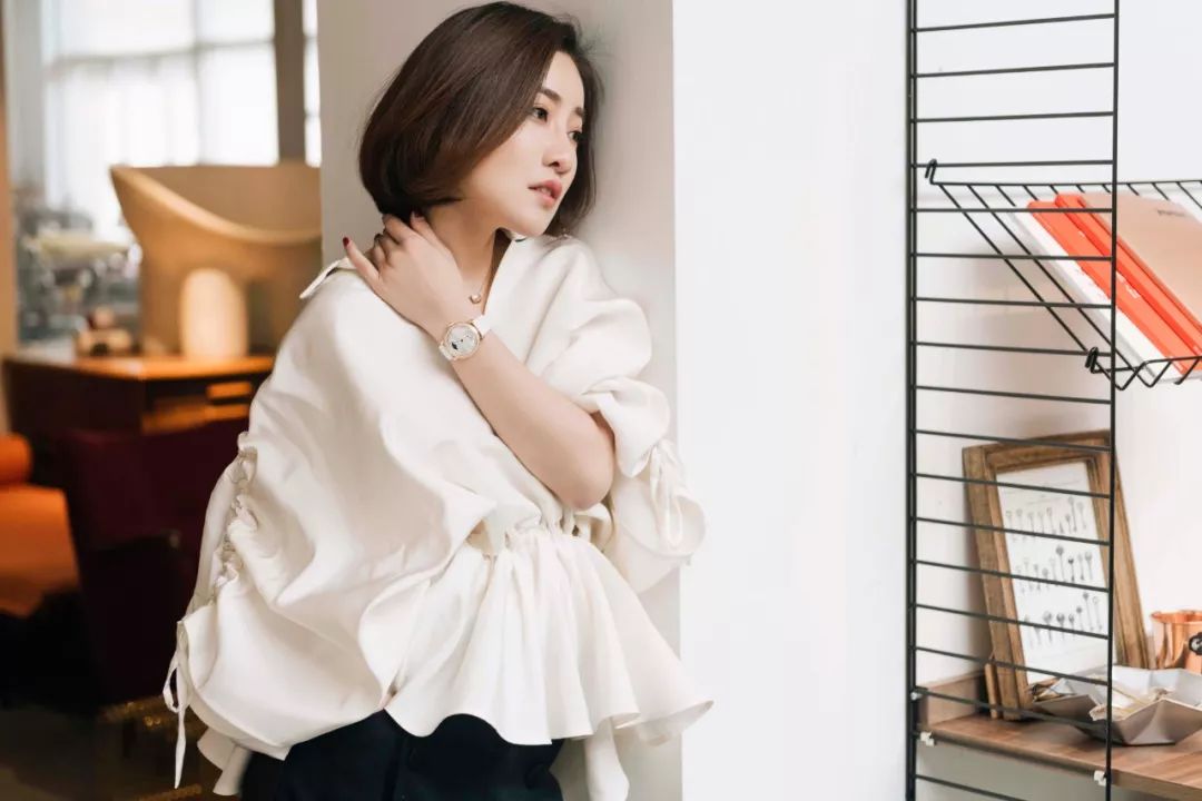 为什么白衬衫不能随便穿,为什么白衬衫是职业装