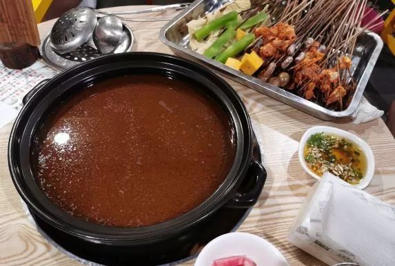 韩国麻辣烫哪里最好吃,风靡成都的麻辣烫