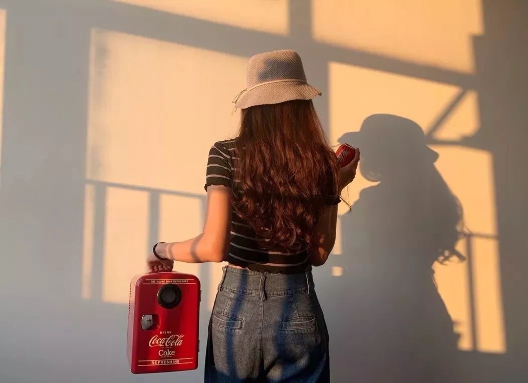 好物|闯入一片「圣诞森林」，治愈你的漫长冬季