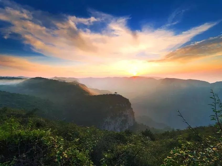 青龙峡景区优惠活动有哪些,免门票冰瀑景区