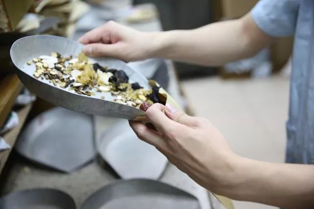 耳鼻喉科行家过敏性鼻炎治疗方案,过敏性鼻炎一线诊疗方案