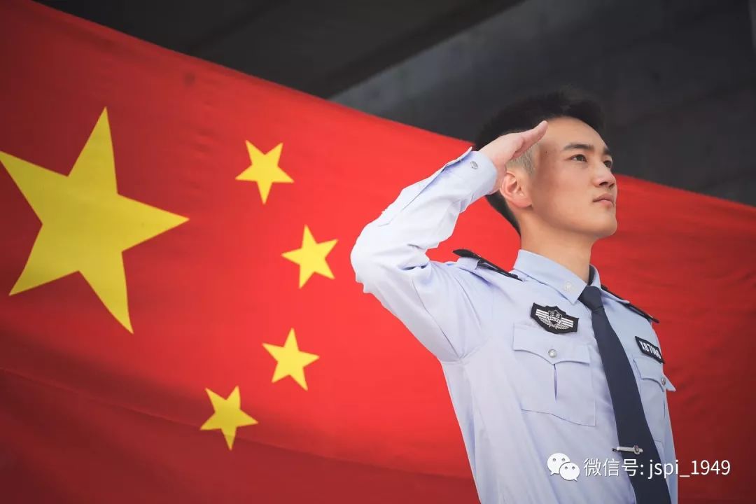 致19级新生，我们在官微工作室等你