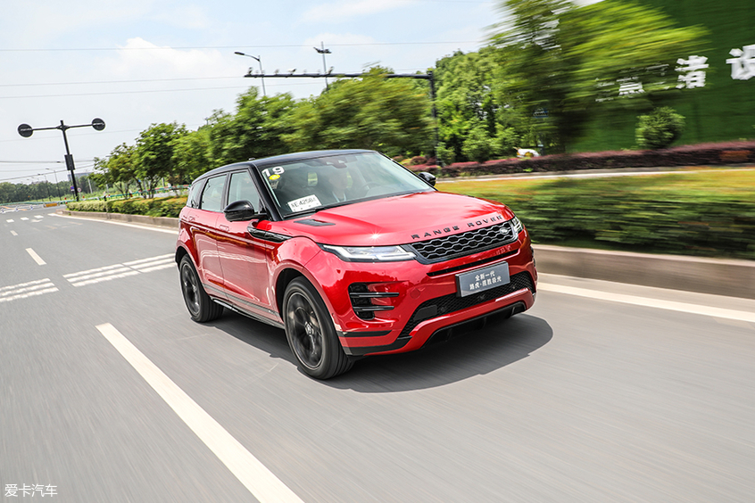 路虎揽胜极光249psr-dynamics性能版,试驾全新一代揽胜极光