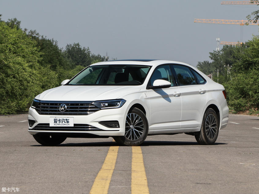 速腾1.4t和卡罗拉1.2t选哪个,速腾1.4t和卡罗拉1.2t哪个省油