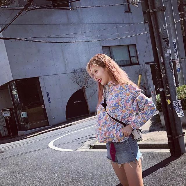 金泫雅的红卡点,金泫雅年卡