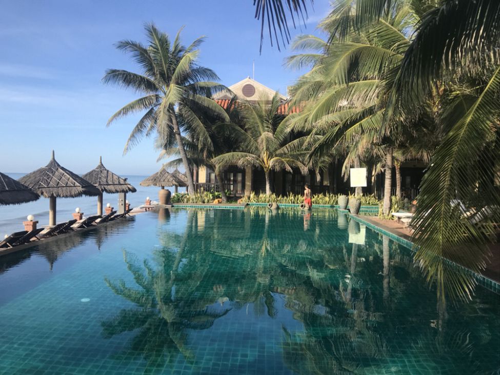 沉浸式泡温泉夏日玩水圣地推荐,送福利啦