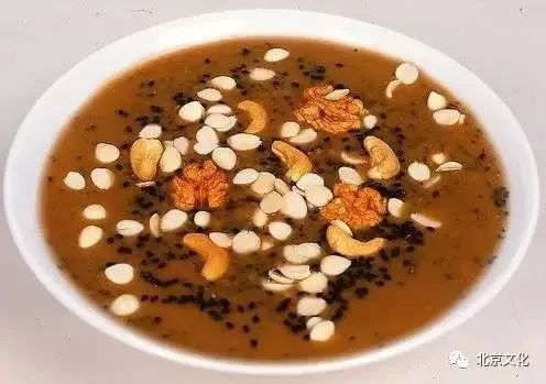 我叫北京，这是我最新的简历，请多关照