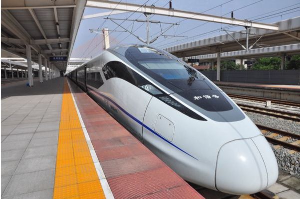 重庆坐高铁直接刷脸了,成渝高铁能够扫码乘车吗