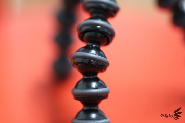 轻便便携式三脚架推荐,轻便可折叠三脚架