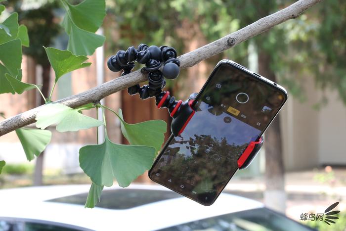 轻便便携式三脚架推荐,轻便可折叠三脚架