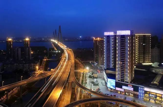 唯品会在青山开店,唯品会开店至少要多少时间