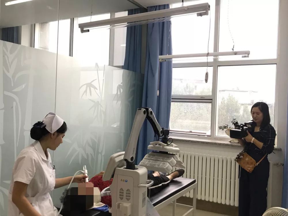 春季花粉过敏高发治疗有了新方法,花粉过敏皮肤科