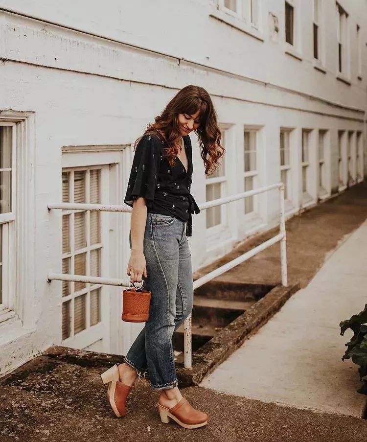 合适妈妈的时尚连衣裙有哪些,妈妈也合适穿的连衣裙