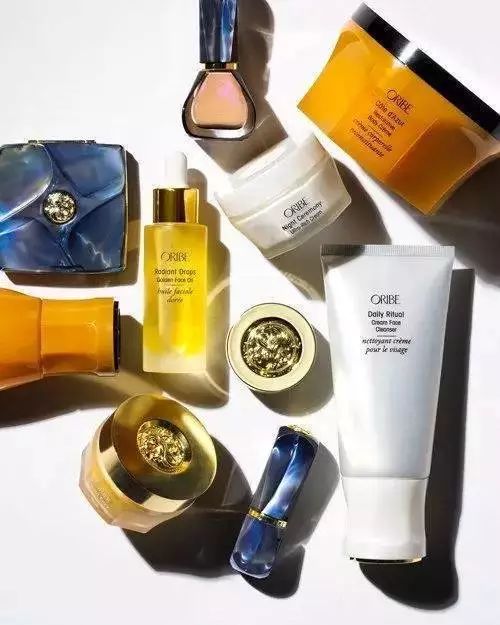 8月爱用|“你想结婚的理由很新颖。”