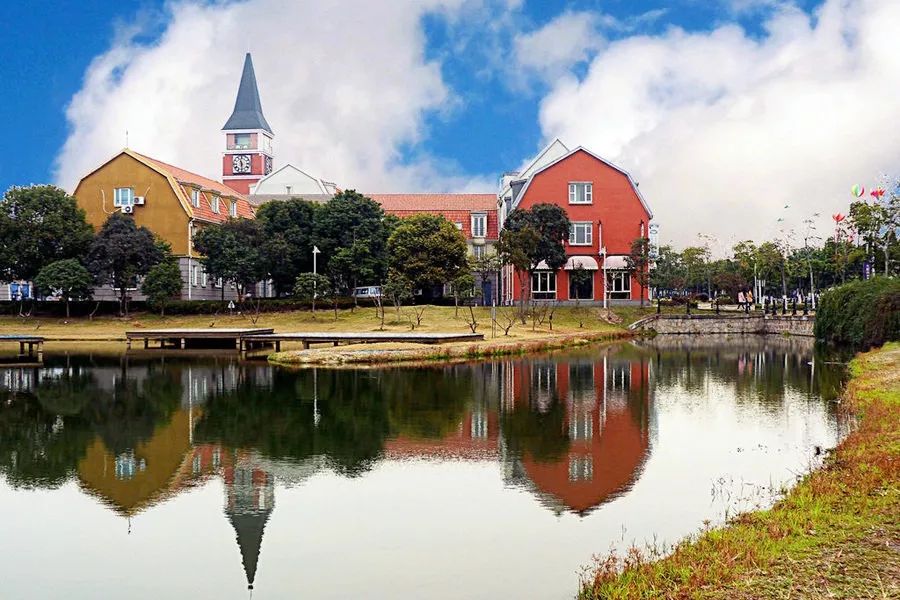 来到上海后的震撼,去了上海就去了全世界