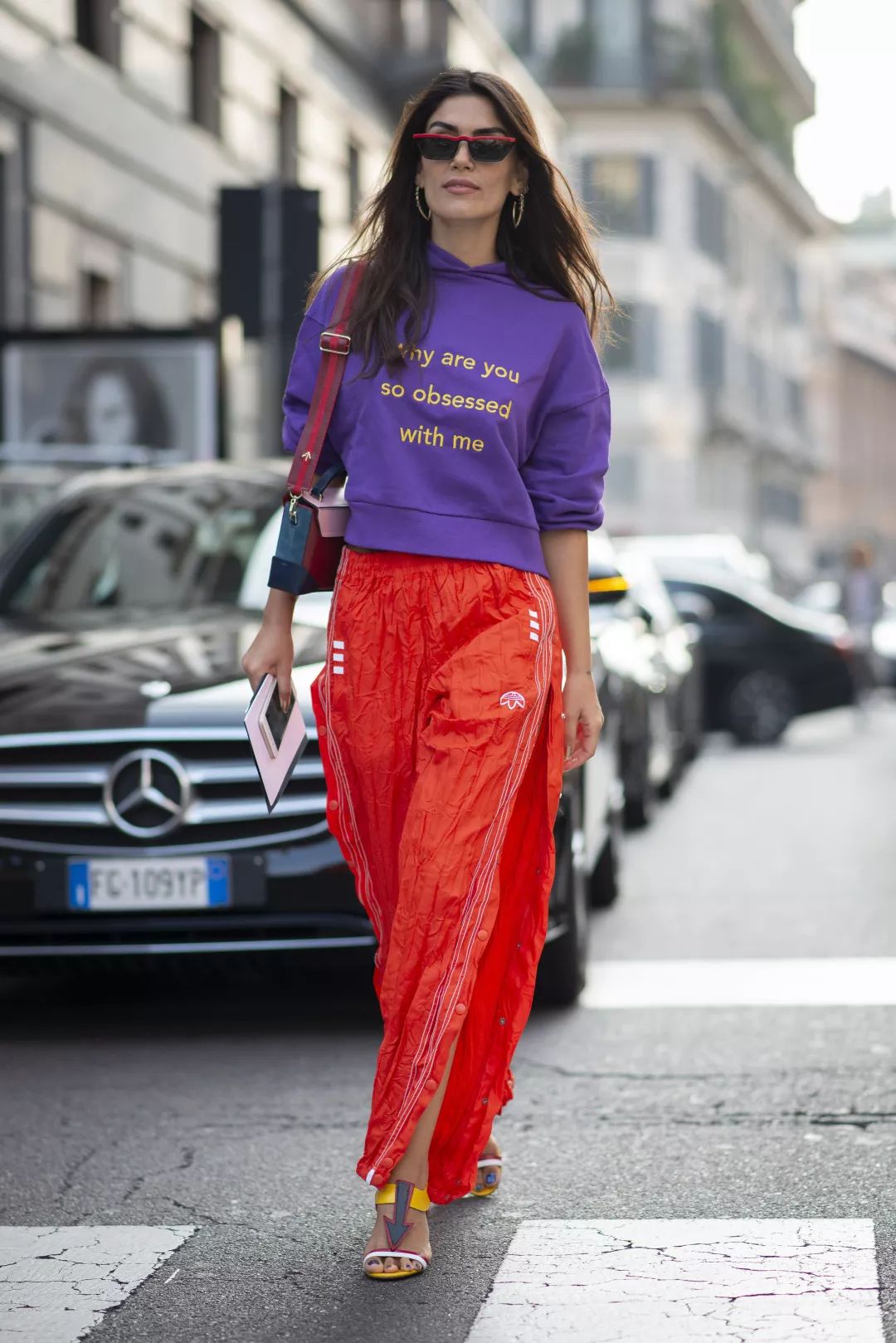 雎晓雯周冬雨吹泡泡,雎晓雯吹泡泡周冬雨