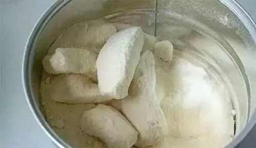 奶粉还有8个月就过期了能够买吗,奶粉还有一个月过期营养还一样吗