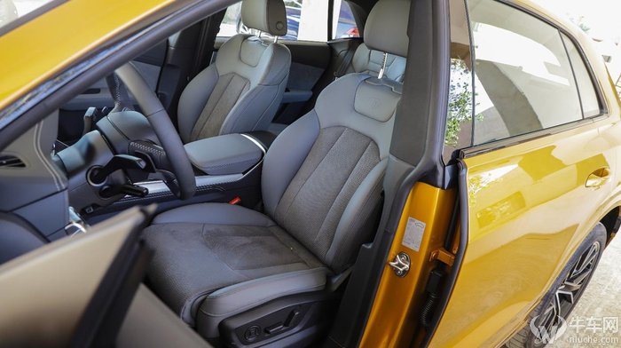 奥迪q855tfsi价格多少钱,颜值爆表车长五米抢先试驾奥迪q8