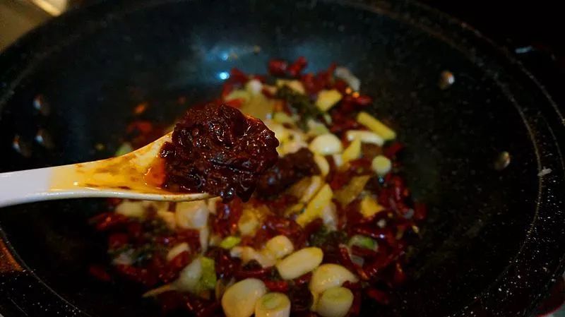 肉蟹怎么做才嫩而且不发黄,肥蟹怎么做