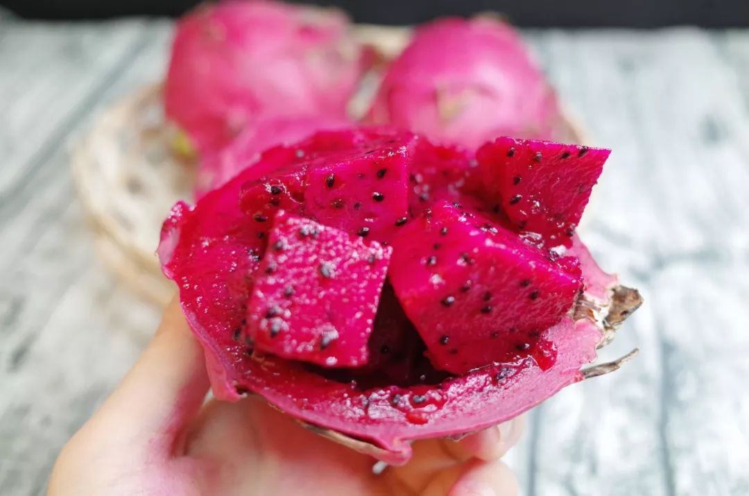 减肥届超热门必备轻食水果，高甜0酸还不发胖，一颗就饱腹