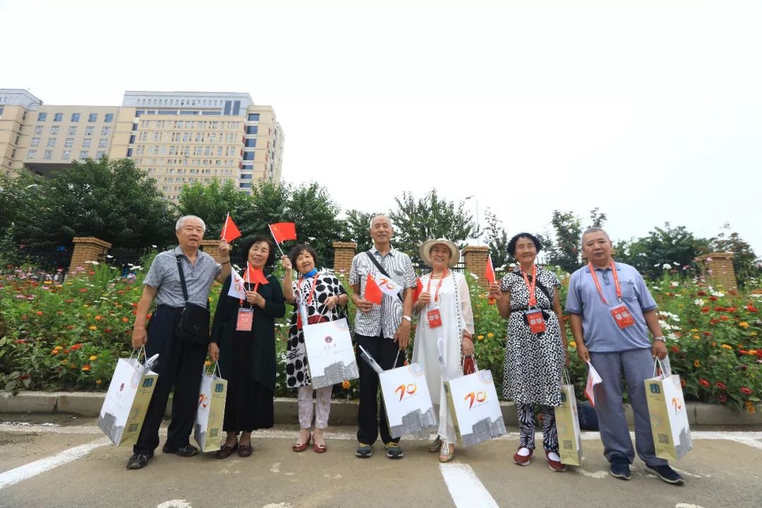 鎴戞牎闅嗛噸涓捐116鍛ㄥ勾鏍″簡绯诲垪娲诲姩,鍚勫ぇ楂樻牎鏍″簡绯诲垪娲诲姩