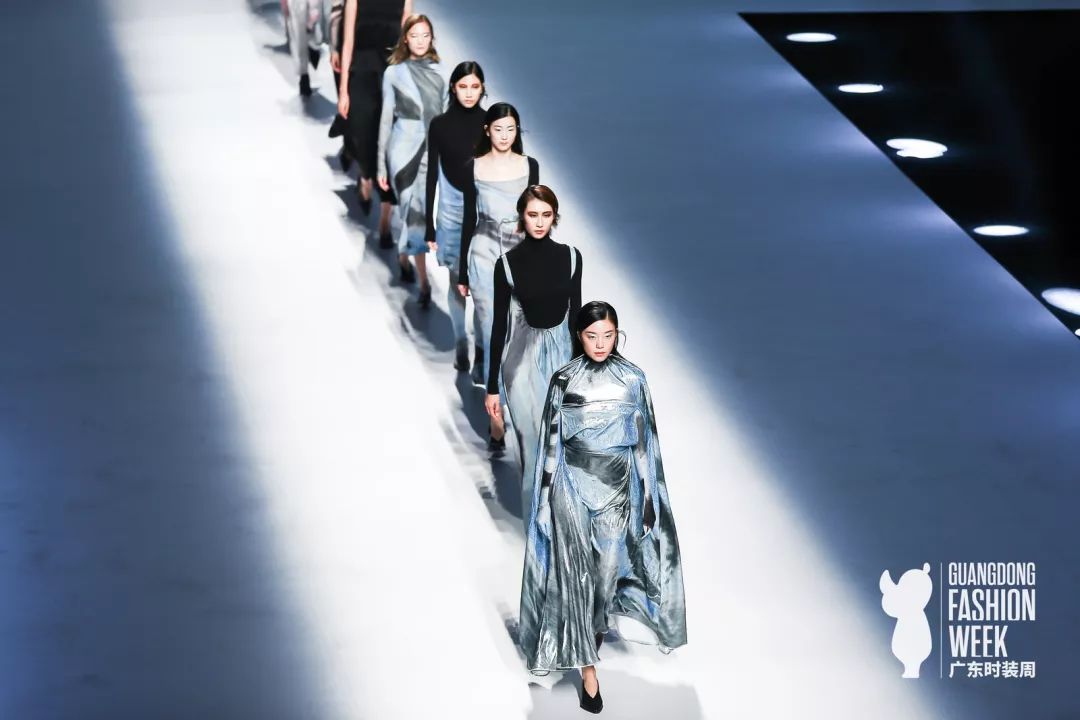 看法丨国货正当红回看2019广东时装周的新秀国潮