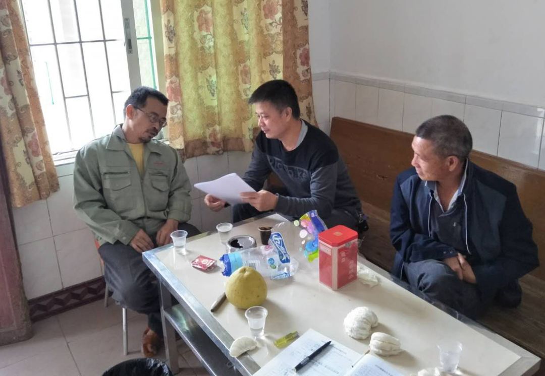 脱贫攻坚一个都不能少宣传片,脱贫路上一个都不能少原话