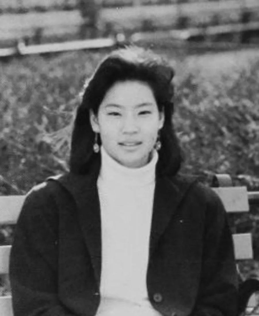 致命女人刘玉玲叫什么,致命女人刘玉玲沦陷