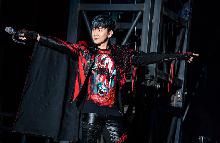 爆林俊杰,爆林志炫