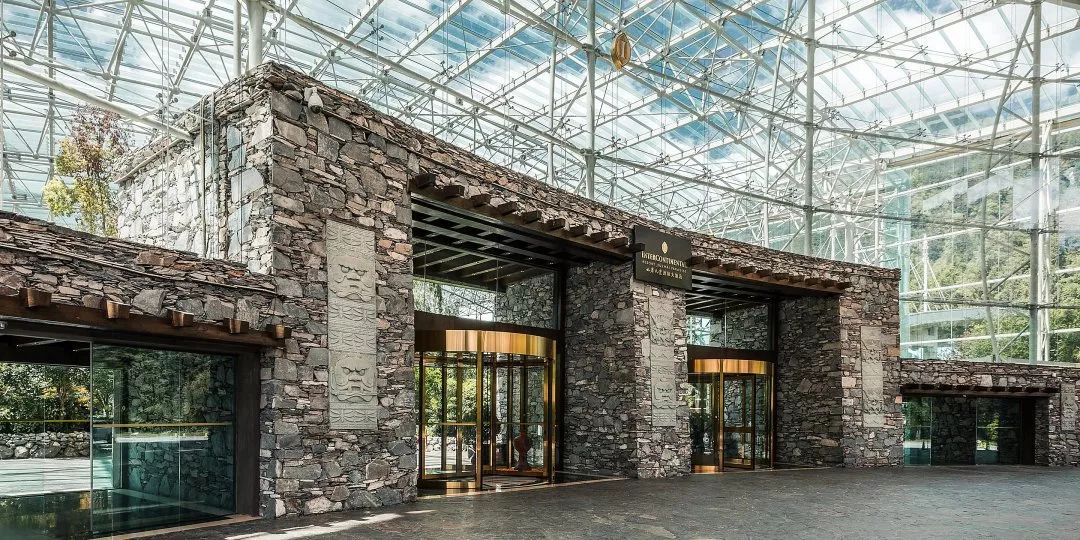 九寨沟恢复开园,九寨沟恢复迎客首游现场直播