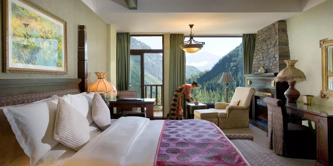 九寨沟恢复开园,九寨沟恢复迎客首游现场直播